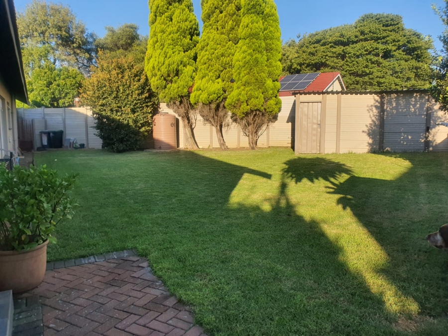 3 Bedroom Property for Sale in Safari Gardens North West